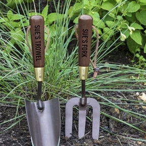 Cultivating Joy with Personalised Garden Gifts