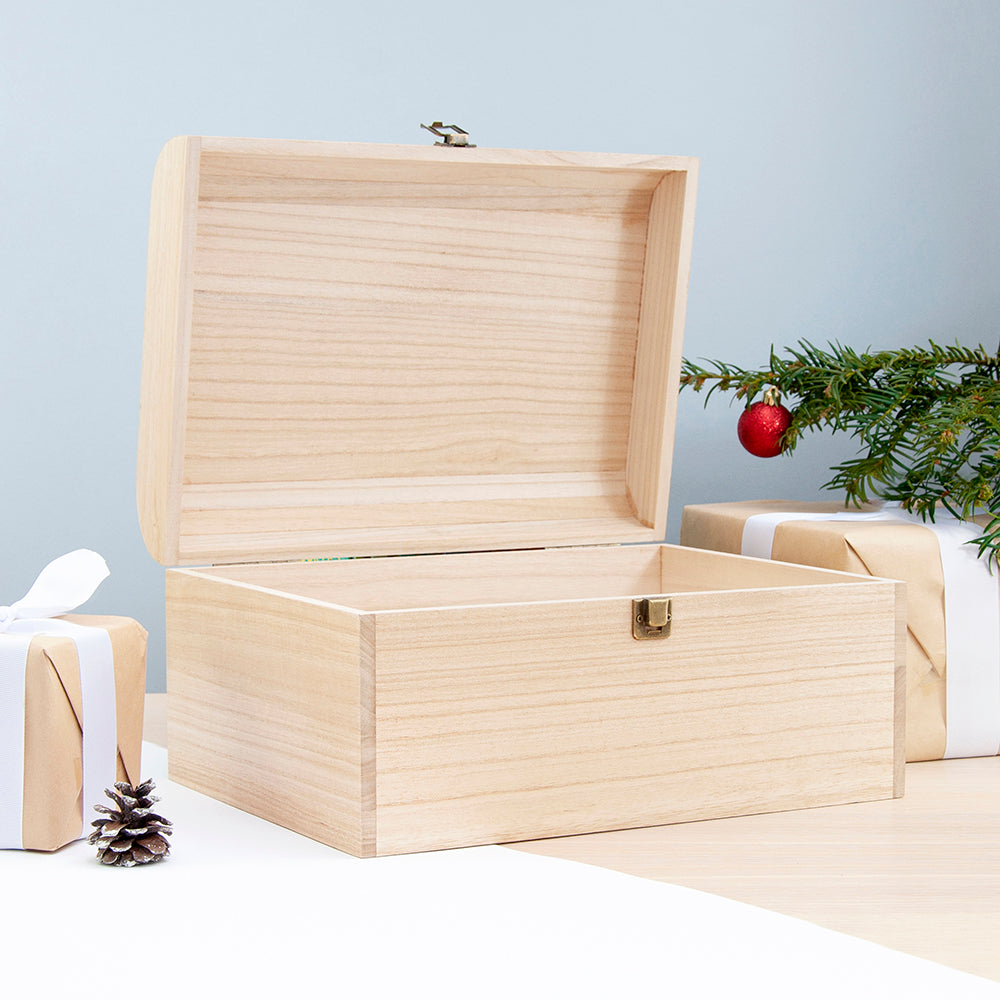 Family Christmas Eve Box